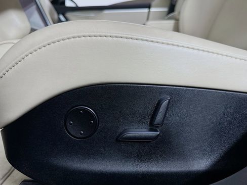 Used 2018 Tesla Model S 100D AWD/4WD image 19
