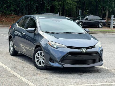 Used 2017 Toyota Corolla L FWD image 4