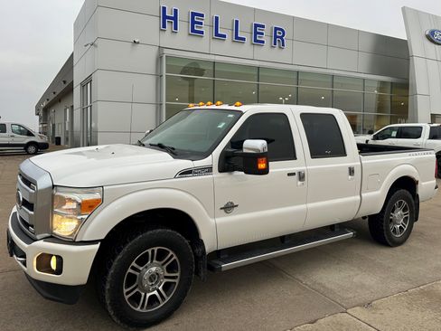 Used 2014 Ford F250 Platinum image 3
