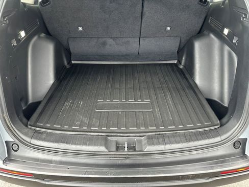 Used 2025 Honda CR-V EX image 17