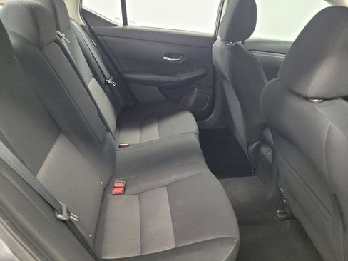 Used 2022 Nissan Sentra SV FWD image 19