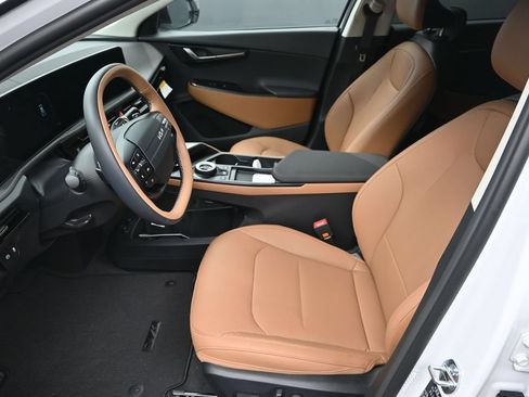 New 2026 Kia EV6 Wind RWD image 13