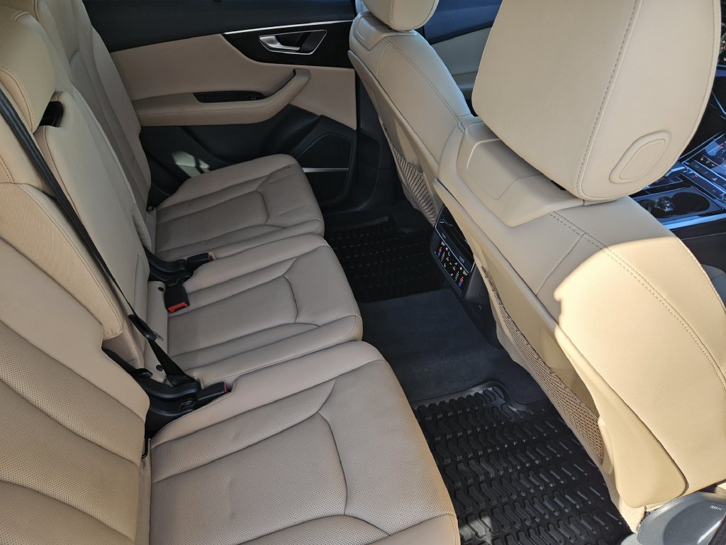 Used 2022 Audi Q7 3.0T Premium Plus AWD/4WD image 27