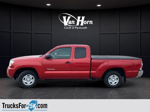 Used 2012 Toyota Tacoma 2WD Access Cab w/ SR5 Pkg image 5