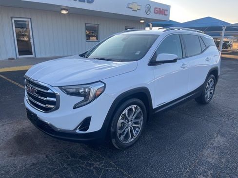 Used 2020 GMC Terrain SLT w/ Preferred Package image 1