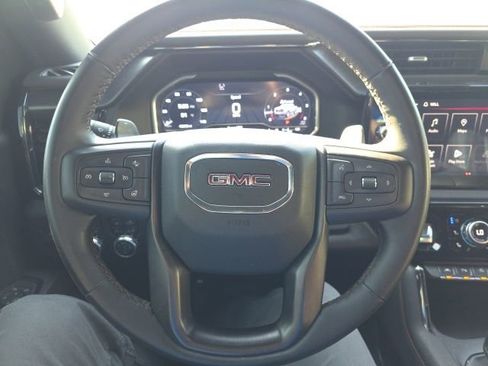 Used 2024 GMC Sierra 1500 AT4 w/ Technology Package AWD/4WD image 13