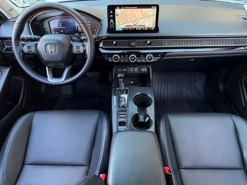Used 2023 Honda Civic Touring image 14