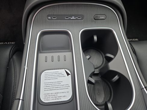 New 2026 Hyundai Palisade Calligraphy AWD/4WD image 13