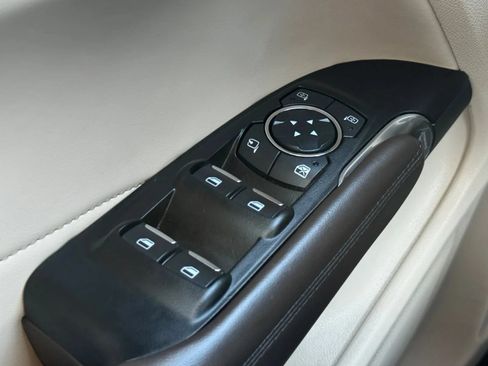 Used 2019 Lincoln MKC Reserve w/ MKC Climate Package AWD/4WD image 39