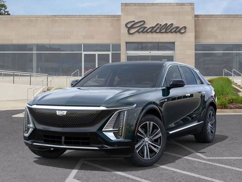 New 2026 Cadillac Lyriq Luxury image 6