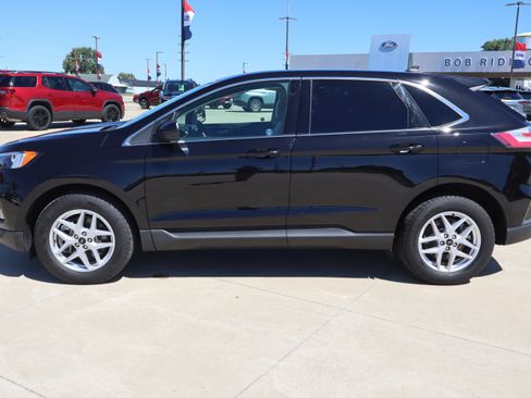 Used 2024 Ford Edge SEL w/ Convenience Package AWD/4WD image 9
