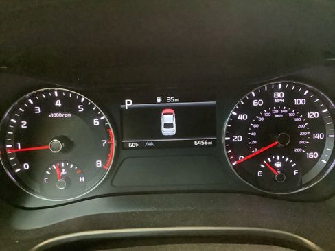 Used 2023 Kia Forte LXS FWD image 13
