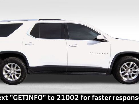 Used 2018 Chevrolet Traverse LT image 37