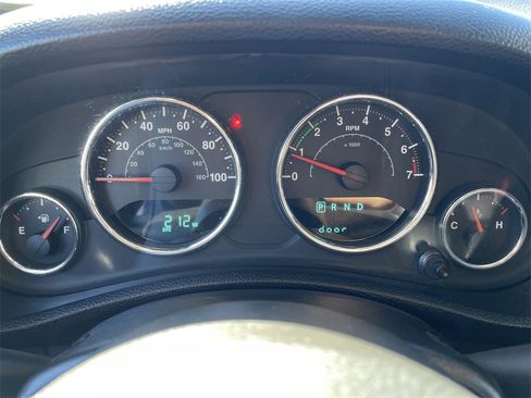 Used 2012 Jeep Wrangler Sport image 17