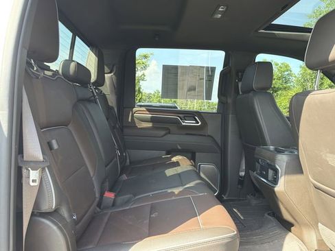 Used 2024 GMC Sierra 2500 Denali w/ Denali Reserve Package AWD/4WD image 20