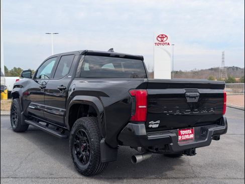 New 2026 Toyota Tacoma SR5 image 3