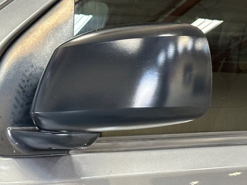 Used 2018 Nissan Frontier SV RWD image 46