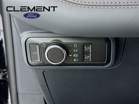 New 2026 Ford Explorer Active image 13