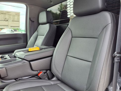 New 2026 GMC Sierra 3500 Pro w/ Convenience Package RWD image 22
