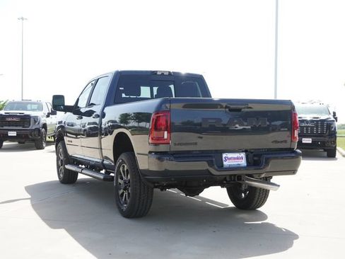 New 2026 RAM 2500 Laramie w/ Night Edition AWD/4WD image 7
