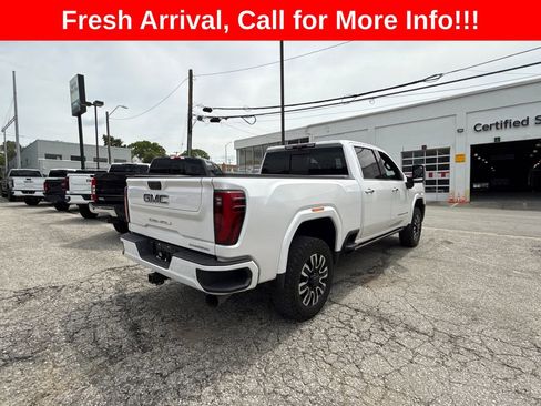 Used 2024 GMC Sierra 2500 Denali Ultimate w/ Max Trailering Package AWD/4WD image 6
