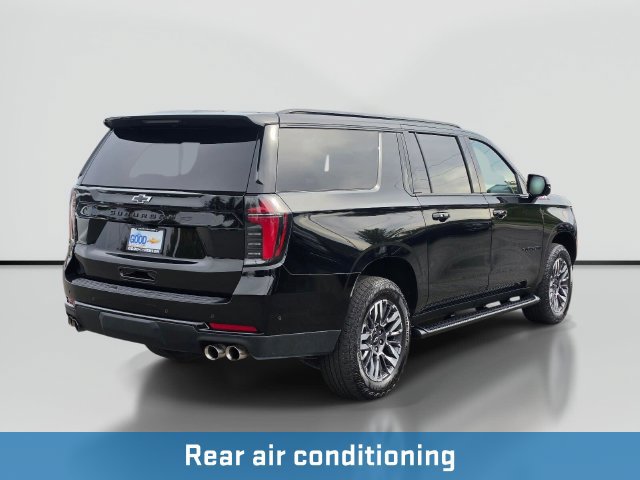 Used 2025 Chevrolet Suburban Z71 AWD/4WD image 6