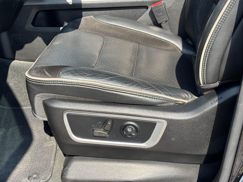 Used 2021 RAM 1500 Laramie AWD/4WD image 17