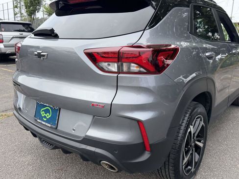 Certified 2021 Chevrolet TrailBlazer RS w/ Sun and Liftgate Package AWD/4WD image 6