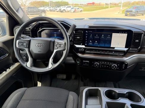 Used 2024 Chevrolet Silverado 1500 RST AWD/4WD image 28