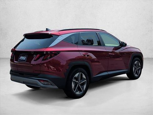 Used 2025 Hyundai Tucson SEL FWD image 5