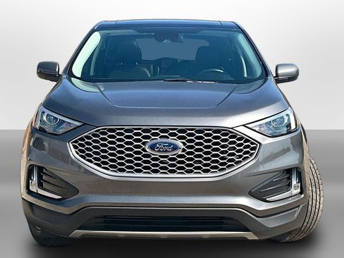 Used 2024 Ford Edge SEL w/ Convenience Package AWD/4WD image 3