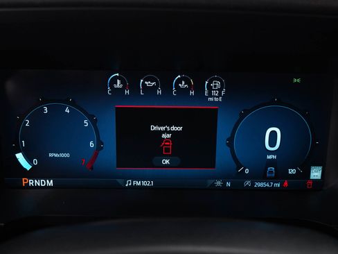 Used 2025 Ford F150 Lariat AWD/4WD image 30