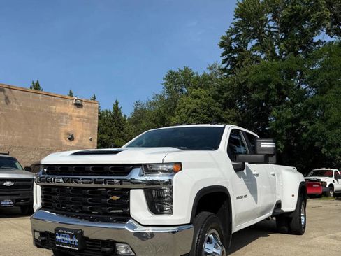 Used 2022 Chevrolet Silverado 3500 LT w/ Convenience Package image 88