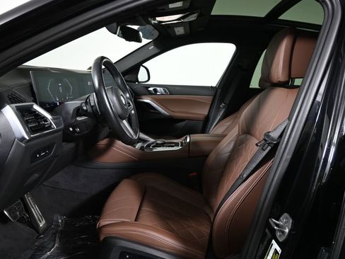 Certified 2024 BMW X6 xDrive40i w/ Premium Package AWD/4WD image 3