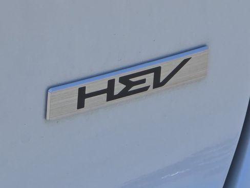 Certified 2025 Kia Niro EX FWD image 5