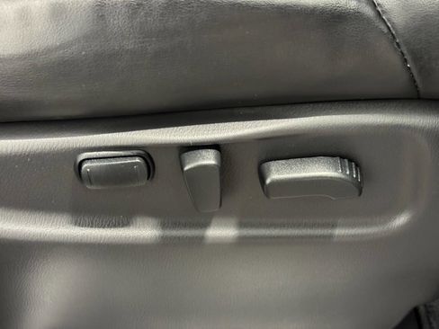 Used 2019 Nissan Armada SL w/ Premium Package image 26