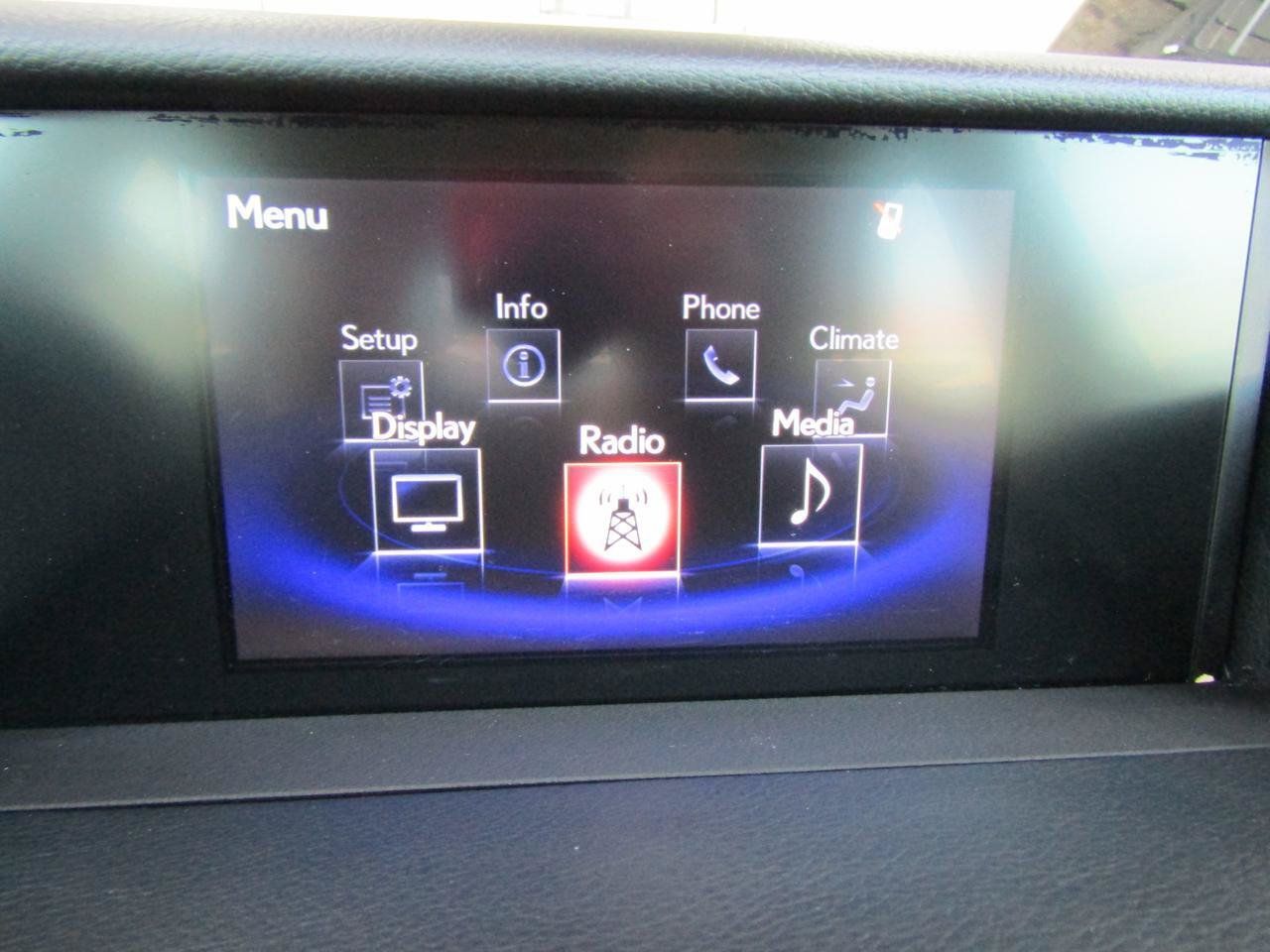 Used 2015 Lexus IS 250 RWD image 18