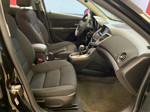 Used 2015 Chevrolet Cruze LT w/ Sun And Sound Package FWD image 48