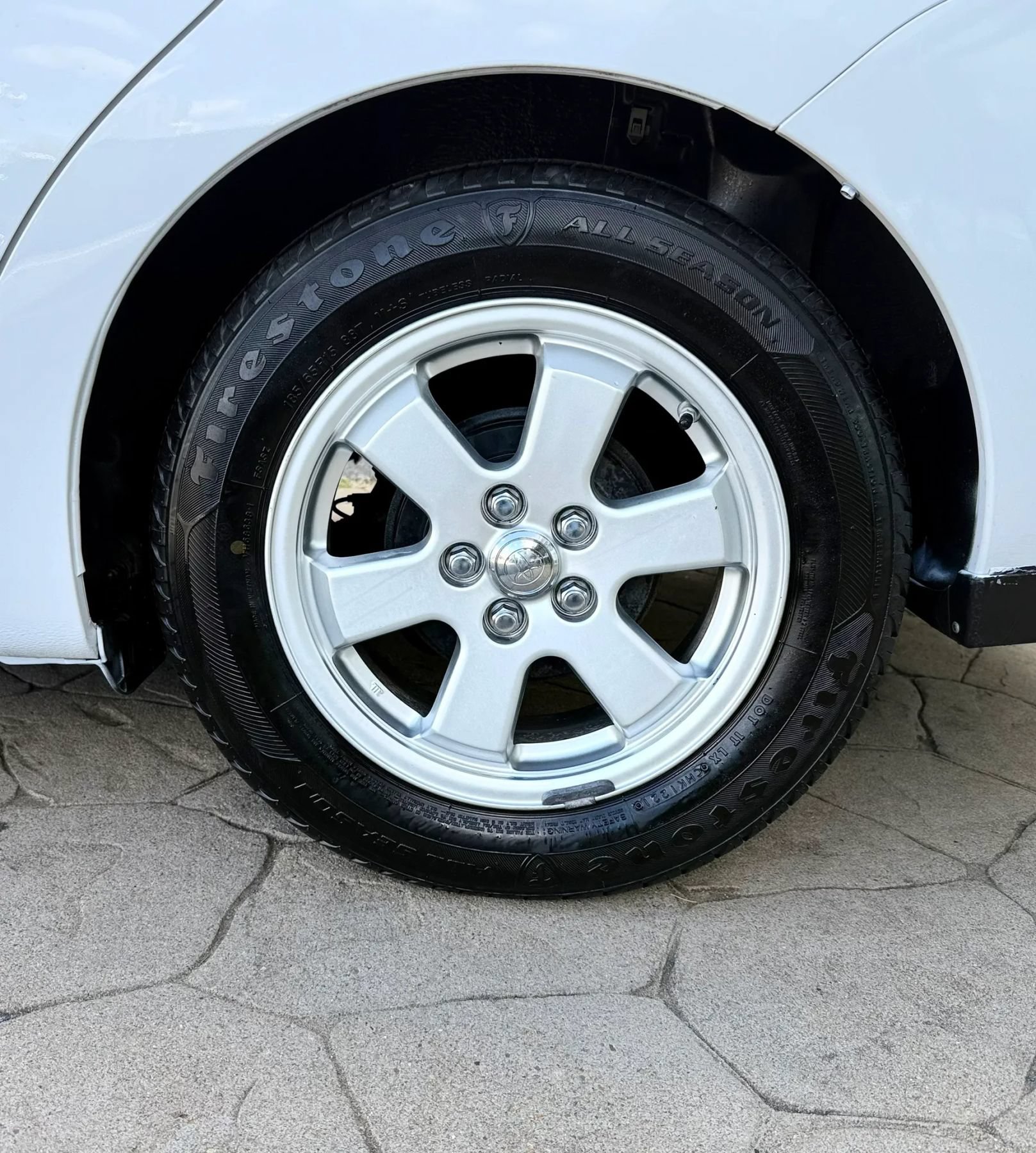 Used 2008 Toyota Prius FWD image 37