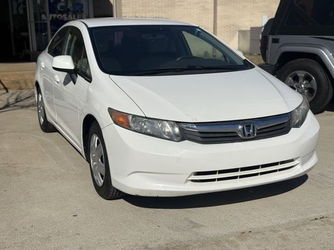 Used 2012 Honda Civic LX image 3