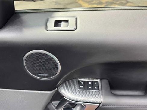 Used 2017 Land Rover Range Rover Sport SVR image 15