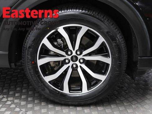 Used 2022 Ford Explorer ST-Line image 34