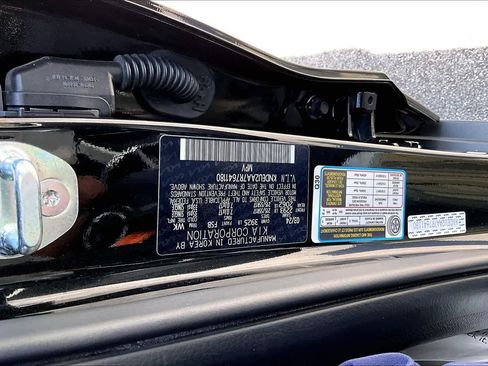 Used 2024 Kia Seltos S FWD image 33