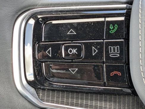 New 2026 Jeep Grand Wagoneer Summit w/ Premium Group III image 28