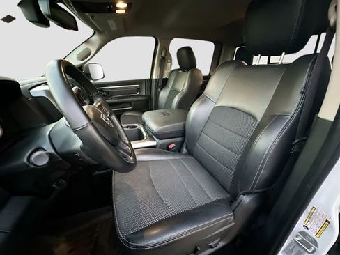 Used 2018 RAM 2500 Big Horn w/ Sport Appearance Group image 21