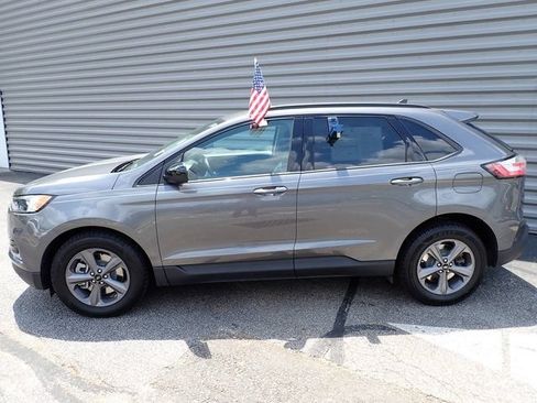 Certified 2023 Ford Edge SEL w/ Sport Appearance Package AWD/4WD image 2