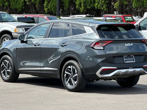 Certified 2025 Kia Sportage LX FWD image 6