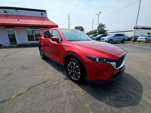 Used 2022 MAZDA CX-5 AWD 2.5 S w/ Premium Package image 6