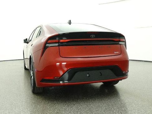 New 2026 Toyota Prius XLE image 22