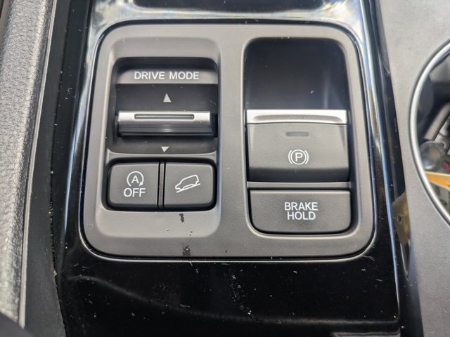 Used 2025 Honda Pilot EX-L image 31